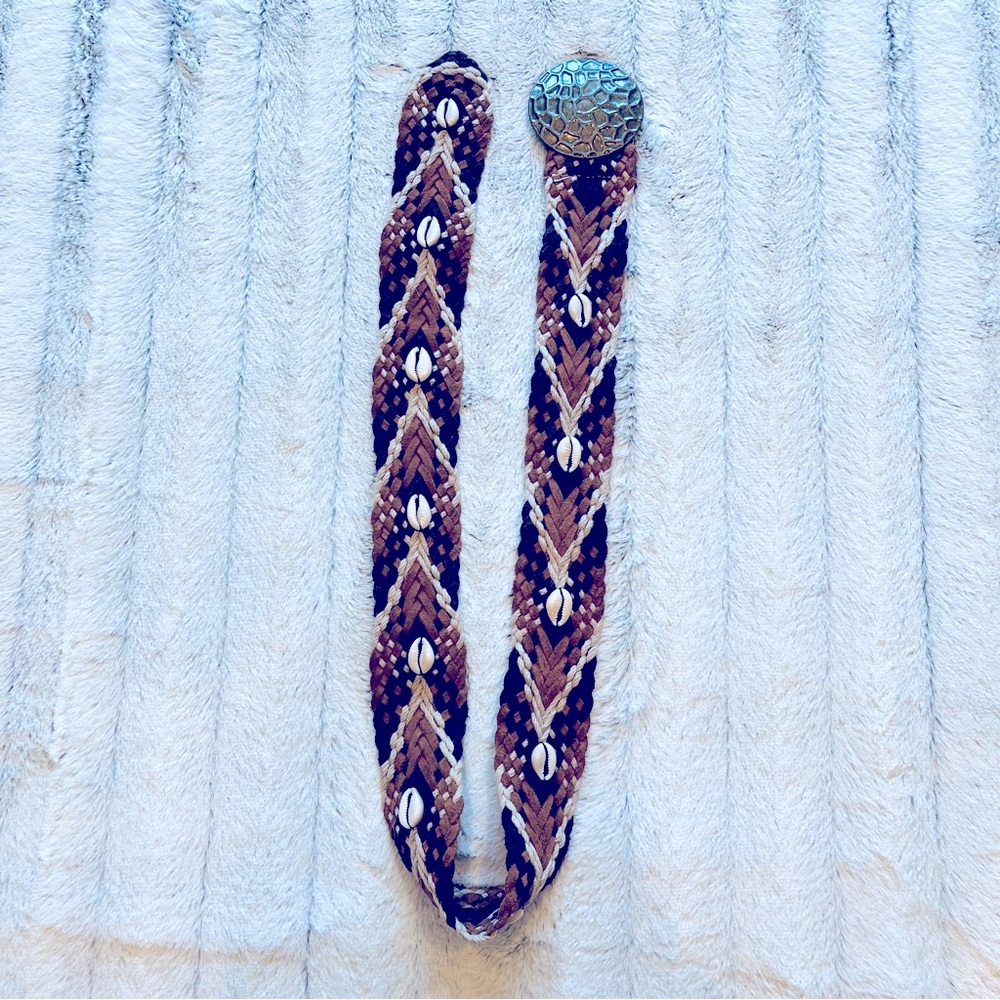 Seashell belt